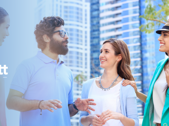 people in dubai